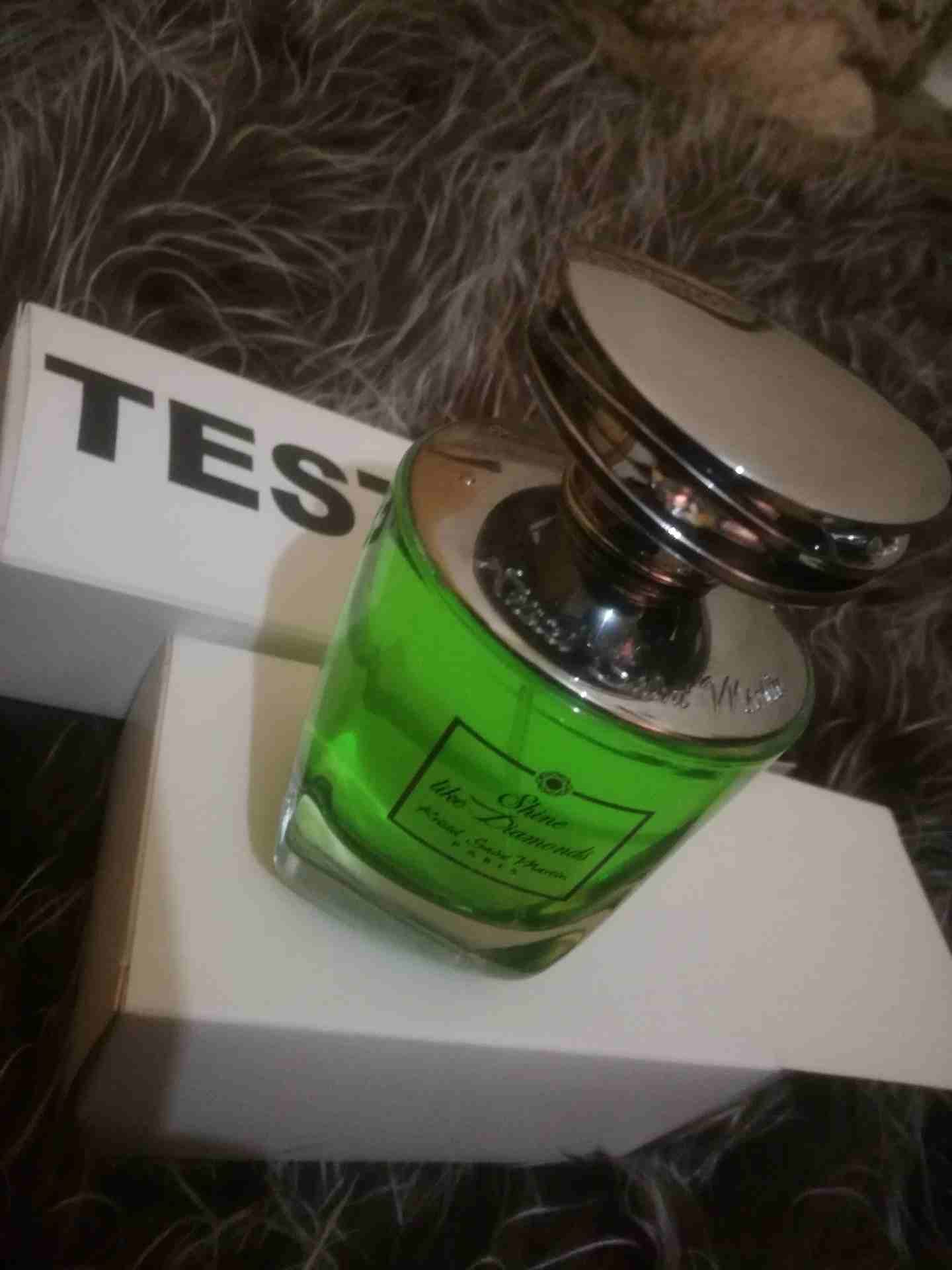 عطور تستر ماركات عالمية وفرنسيه بسعر حرق التجربه خير برهان
لا تنسَ أنك شاهدت هذا الإعلان في عنكبوت...