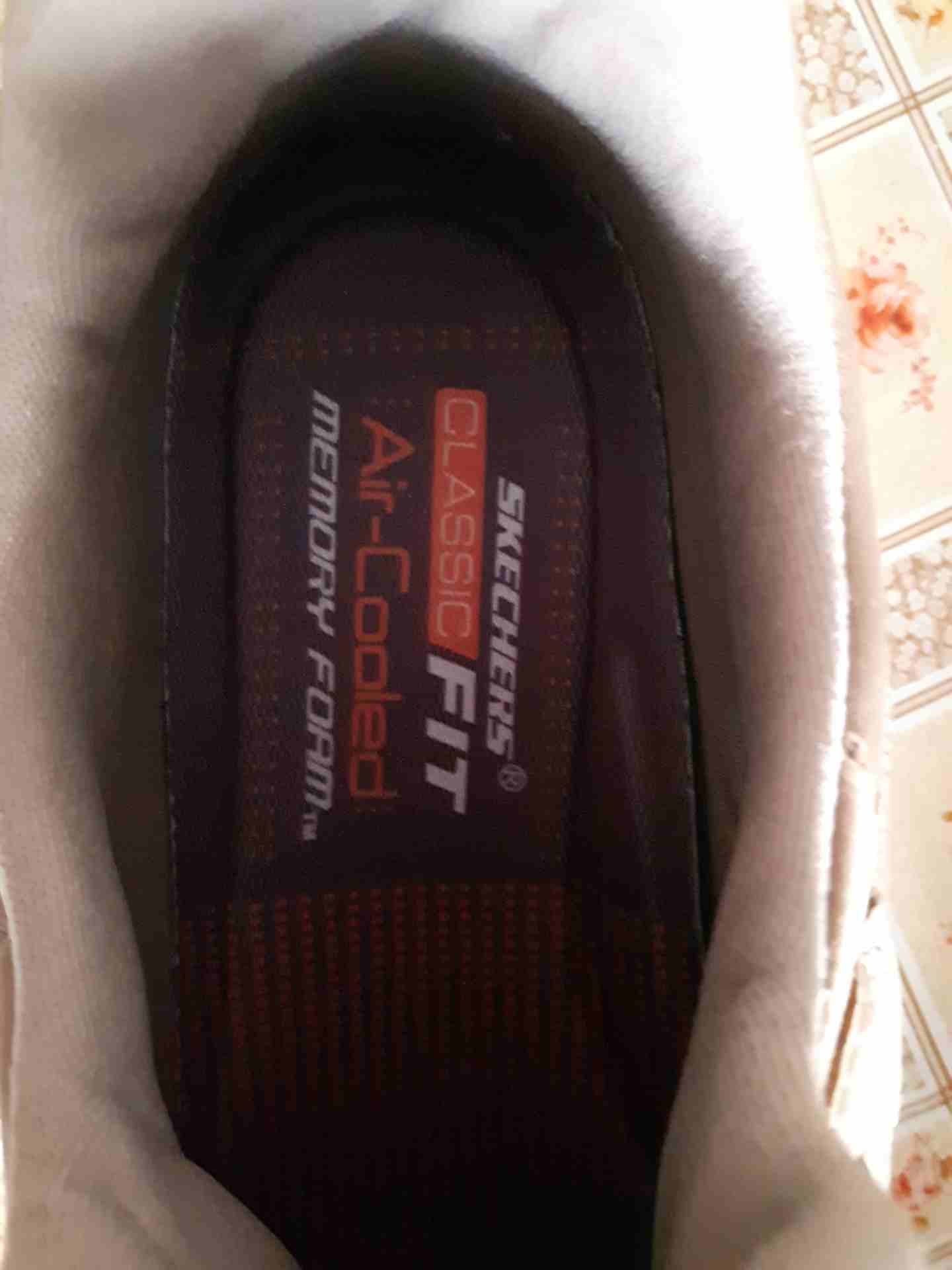 شوز SKECHERS
لا تنسَ أنك شاهدت هذا الإعلان في عنكبوت
شوز SKECHERS مستعمل مرتين لونه بني مع بيج م...