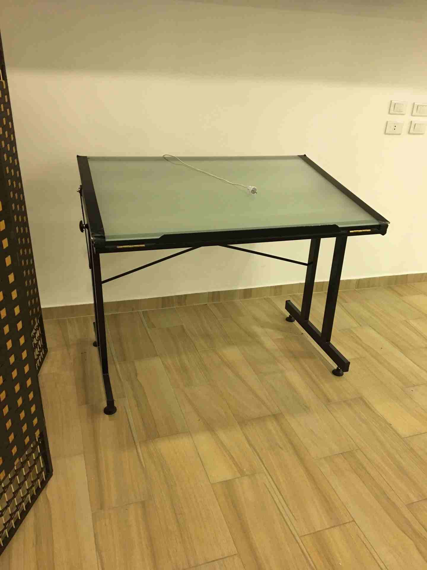 طاولات رسم للبيع جديد
لا تنسَ أنك شاهدت هذا الإعلان في عنكبوت
3طاولات رسم للبيع
سعر كل طاوله 250...