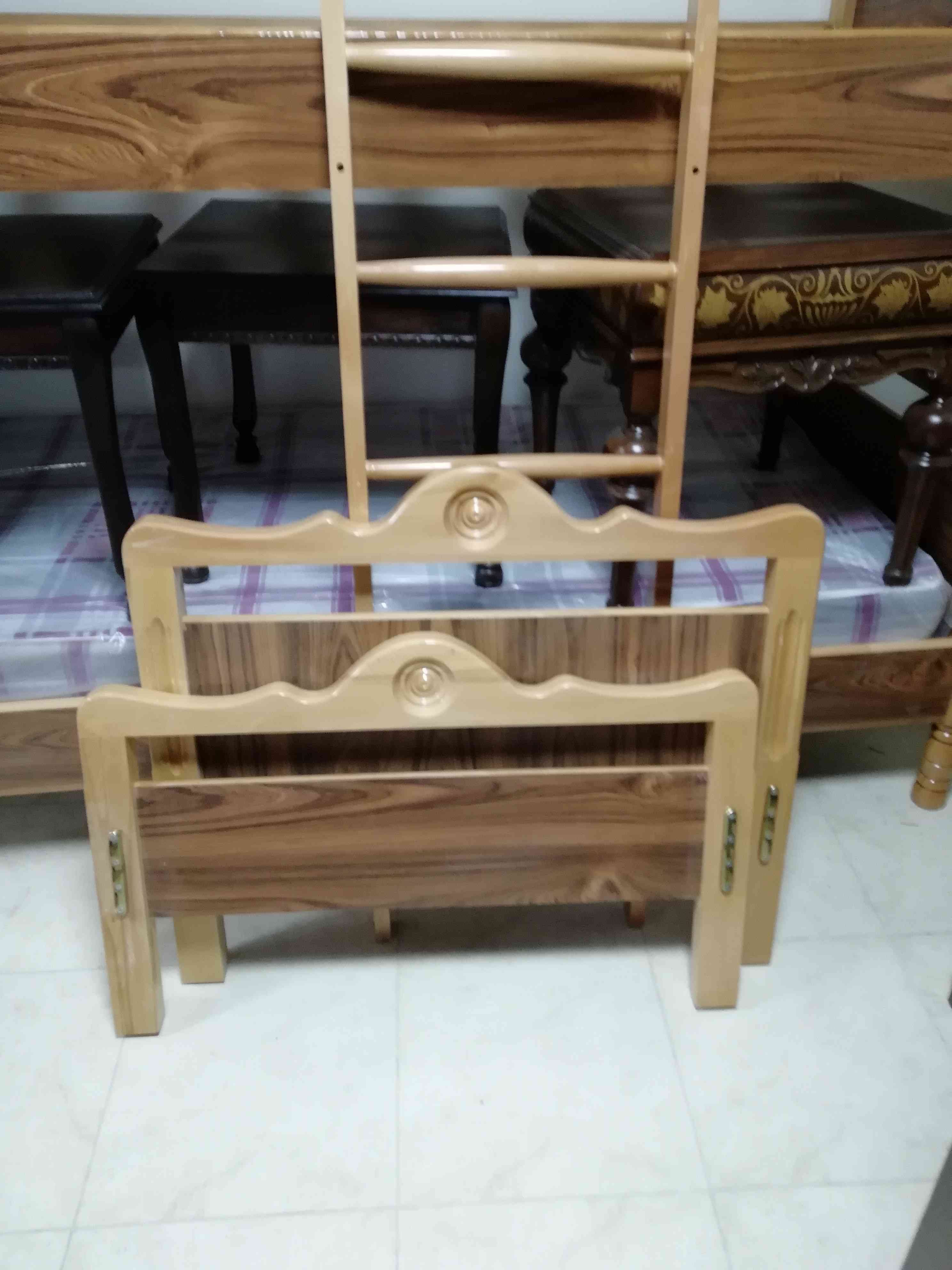تخت مفرد زان و فورمايكا
لا تنسَ أنك شاهدت هذا الإعلان في عنكبوت
اهلا وسهلا
إمكانية التقسيط...
