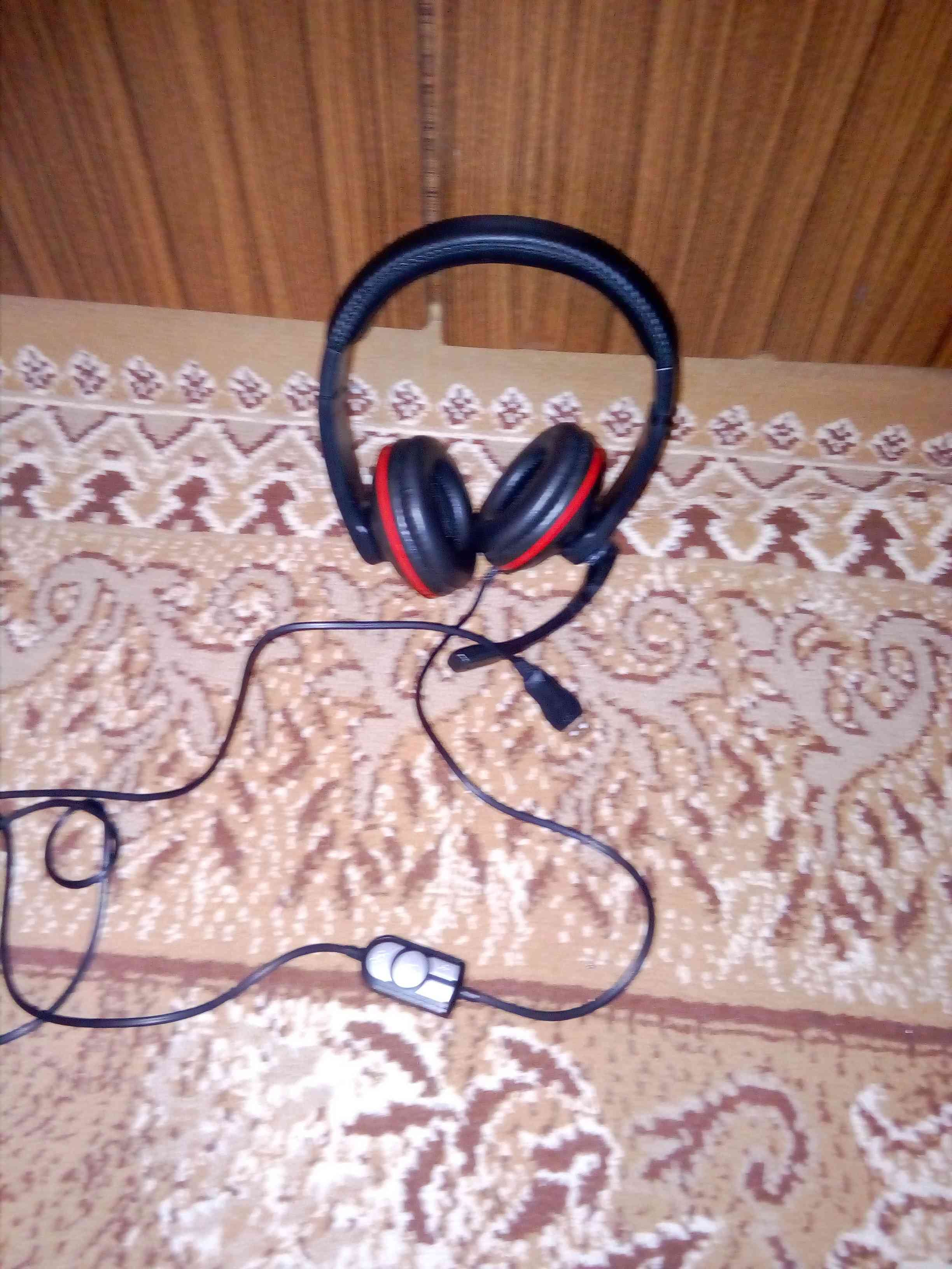 يد بلايستيشن 3 عدد 2 وا سماعه بحال جيده للبيع
لا تنسَ أنك شاهدت هذا الإعلان في عنكبوت
السلام...