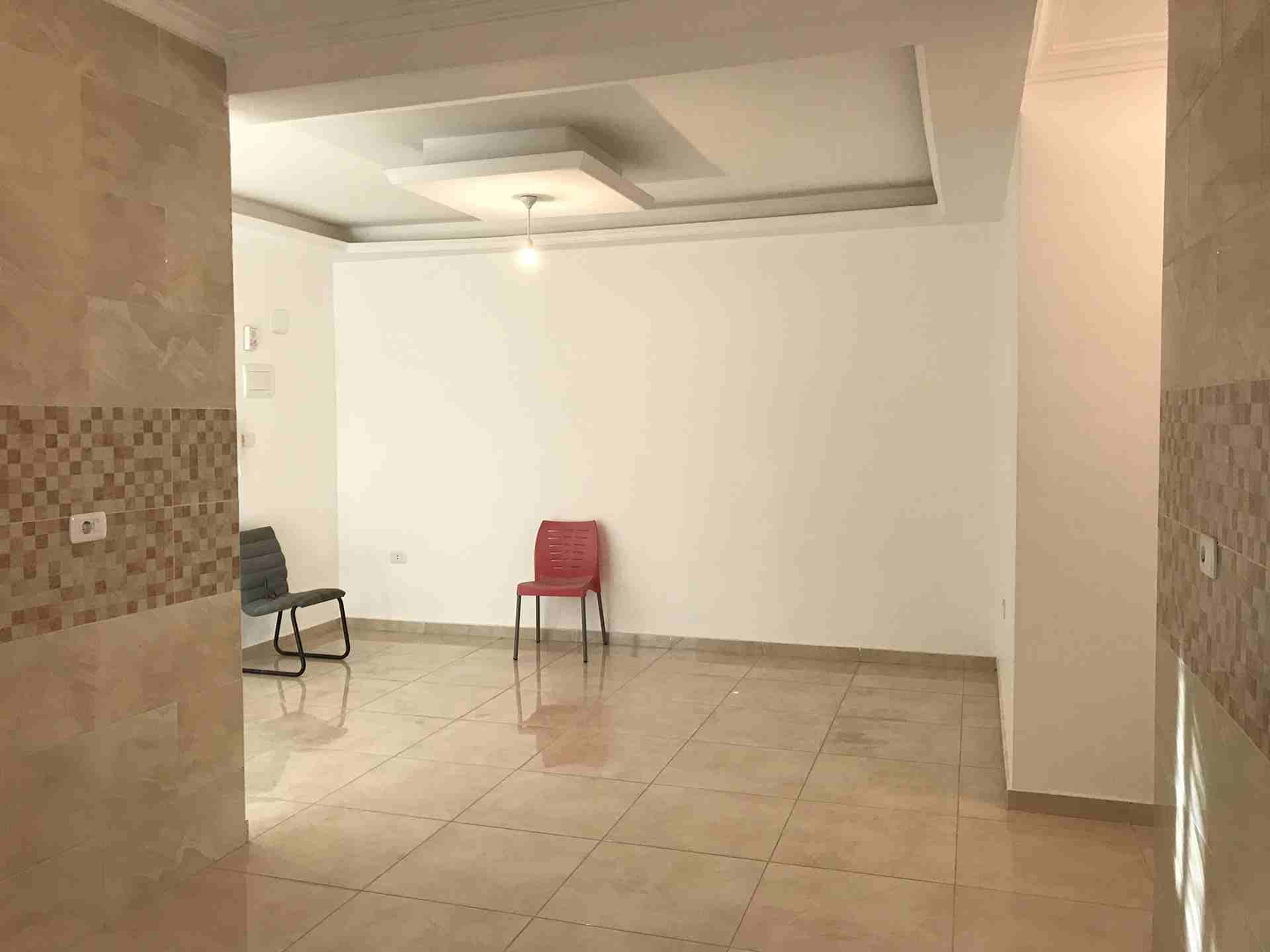 أرضية فاخره في الرابيه 100 م حديقه 170 م بسعر مغري جدا
لا تنسَ أنك شاهدت هذا الإعلان في عنكبوت...