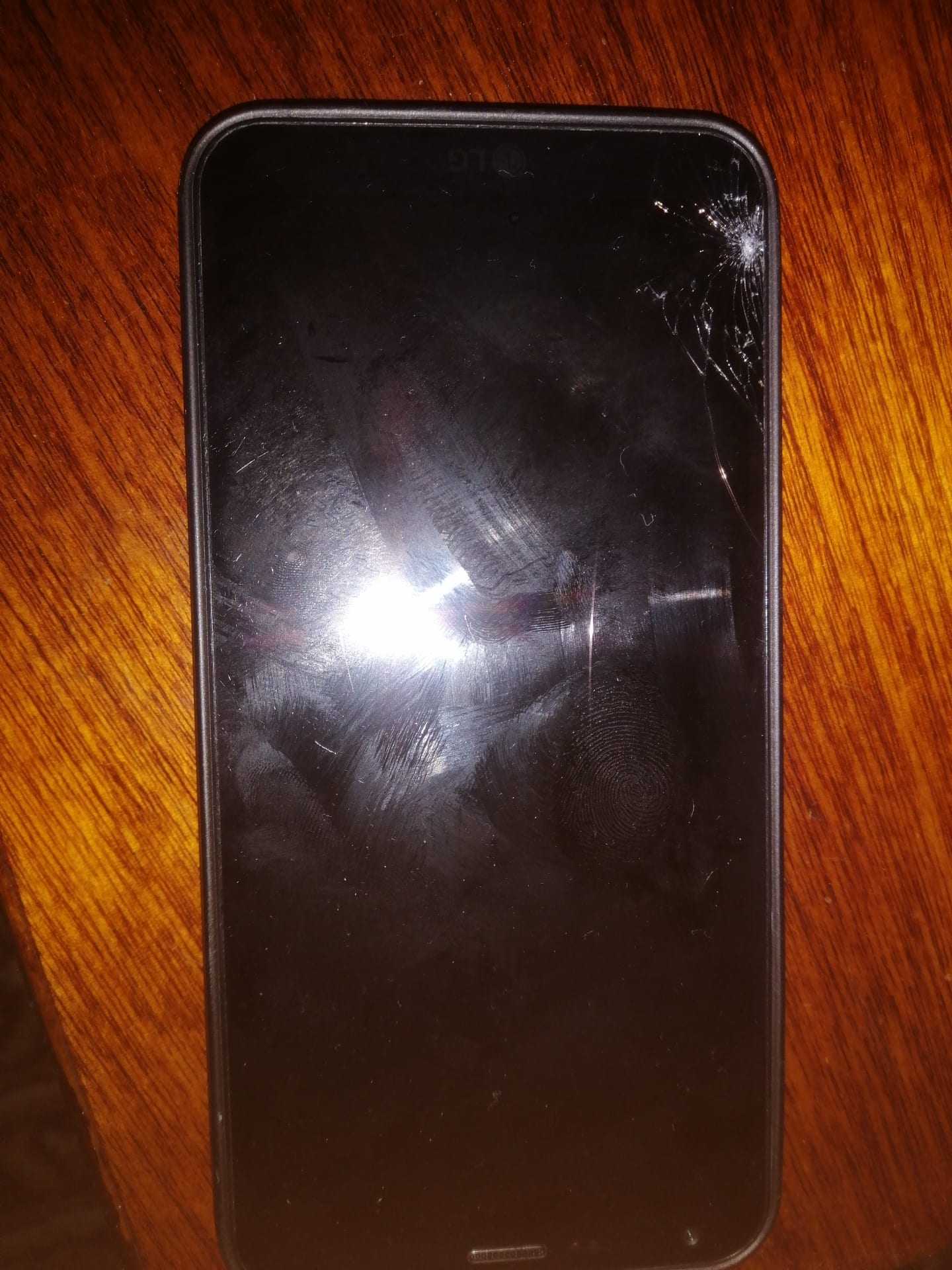 lg Q6 للبيع
لا تنسَ أنك شاهدت هذا الإعلان في عنكبوت
الجهاز شغال بس الشاشه مكسوره يمكن اصلاحه...