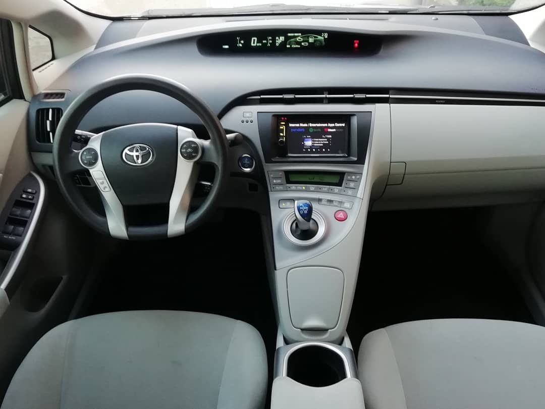 تويوتا بريوس 4 جيد - جمرك جديد 2014
لا تنسَ أنك شاهدت هذا الإعلان في عنكبوت
Toyota Prius 2014...
