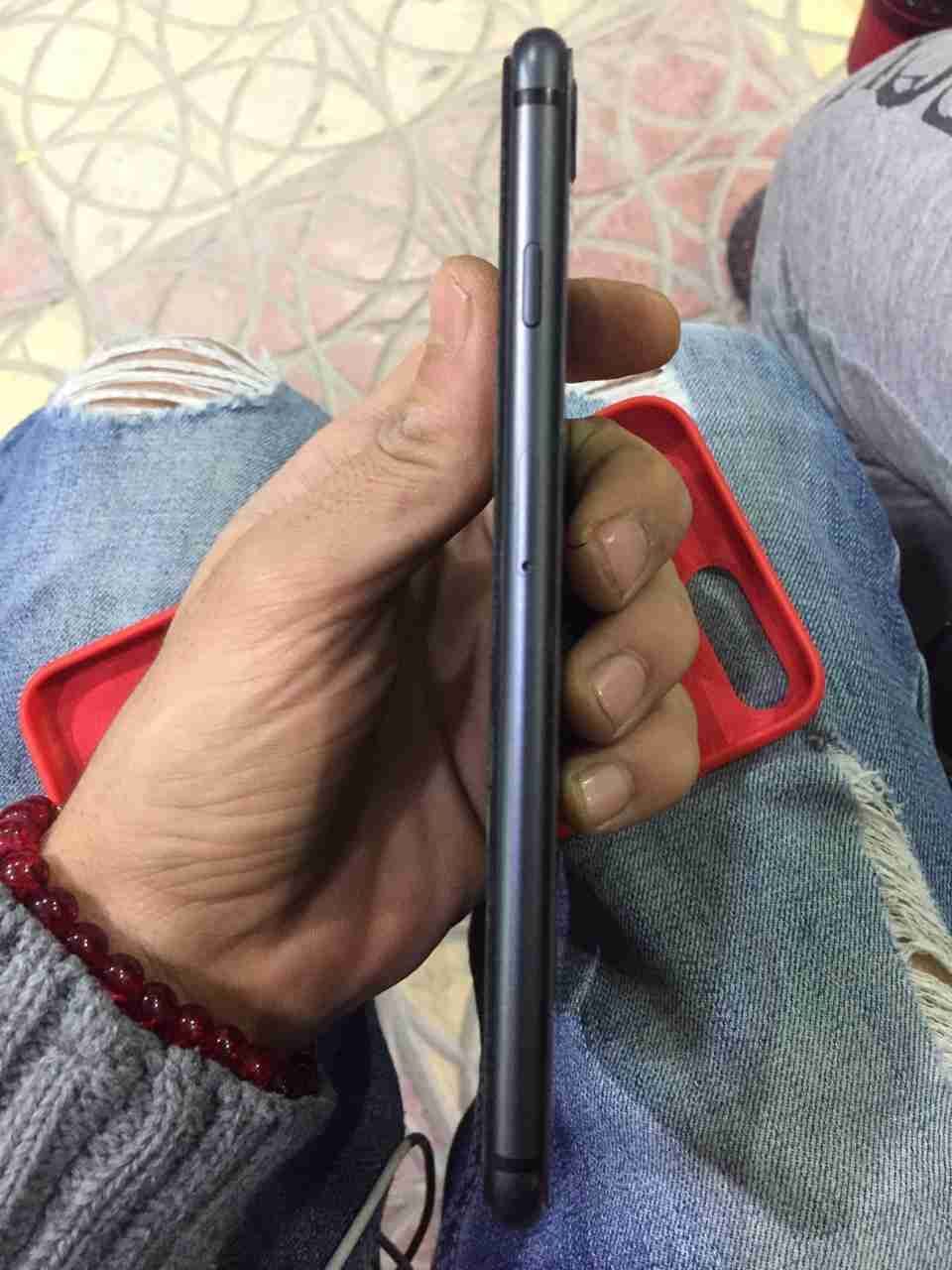 ايفون8بلس وكاله ولا نقره ولا شخطه معو كل اغراضه وباك كفر سعرو 20دينار الاصلي شاموا 64جيجه
لا تنسَ أنك شاهدت هذا الإعلان في عنكبوت...