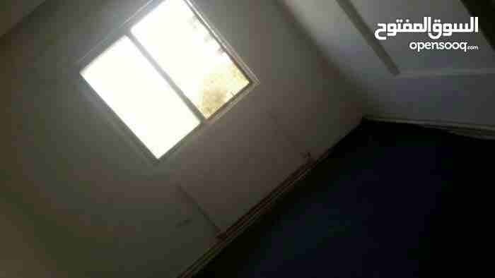 استيديو فارغ للايجار شارع الجامعه قرب مفروشات شهوان
لا تنسَ أنك شاهدت هذا الإعلان في عنكبوت
غرفه...