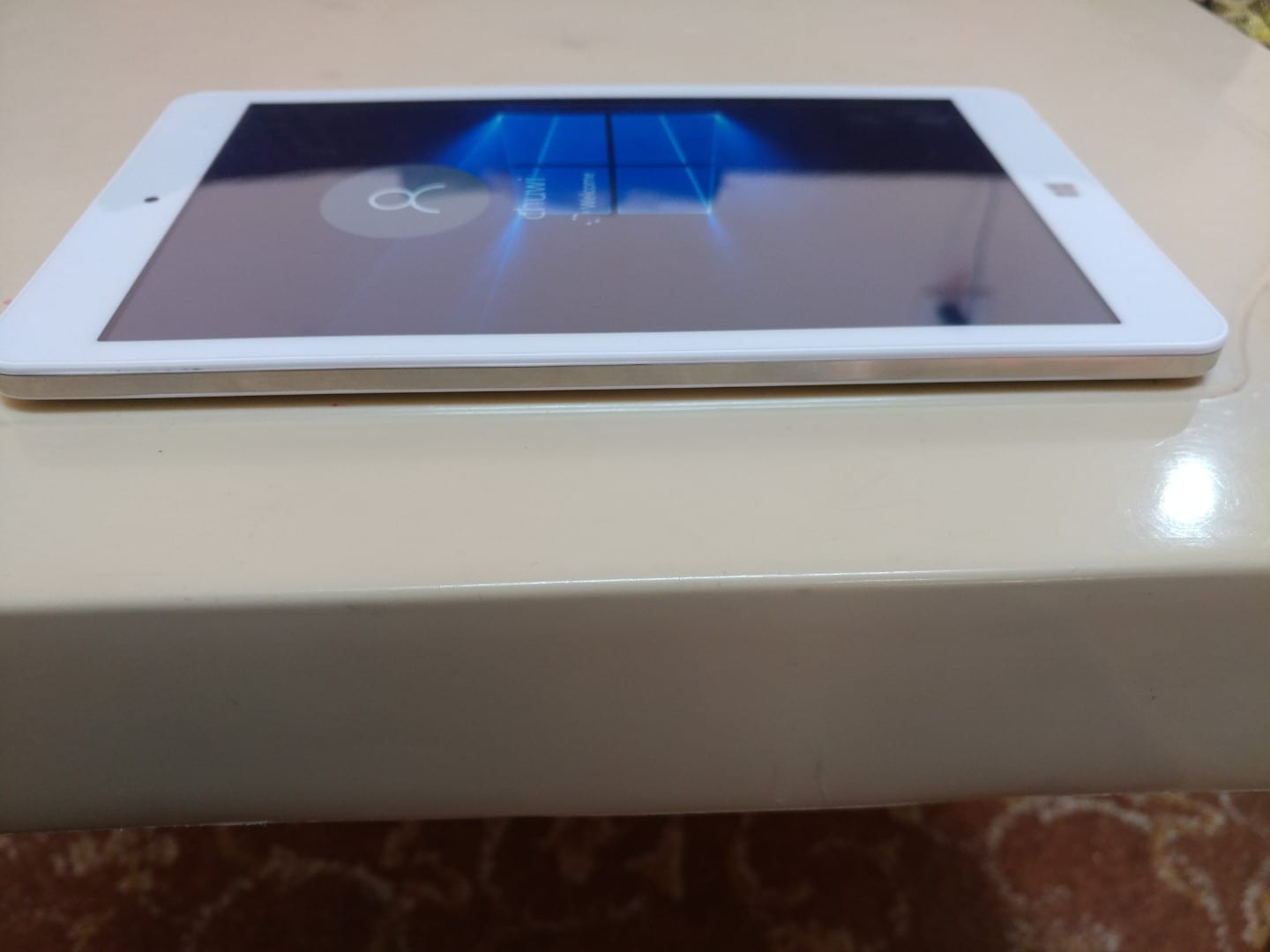تابلت chuwi (نظام ويندوز 10 اندرويد 5, معالج رباعي النواة , رام 2Gb, شاشة 8" QHD , هاردسك 32Gb)
لا تنسَ أنك شاهدت هذا الإعلان في عنكبوت...