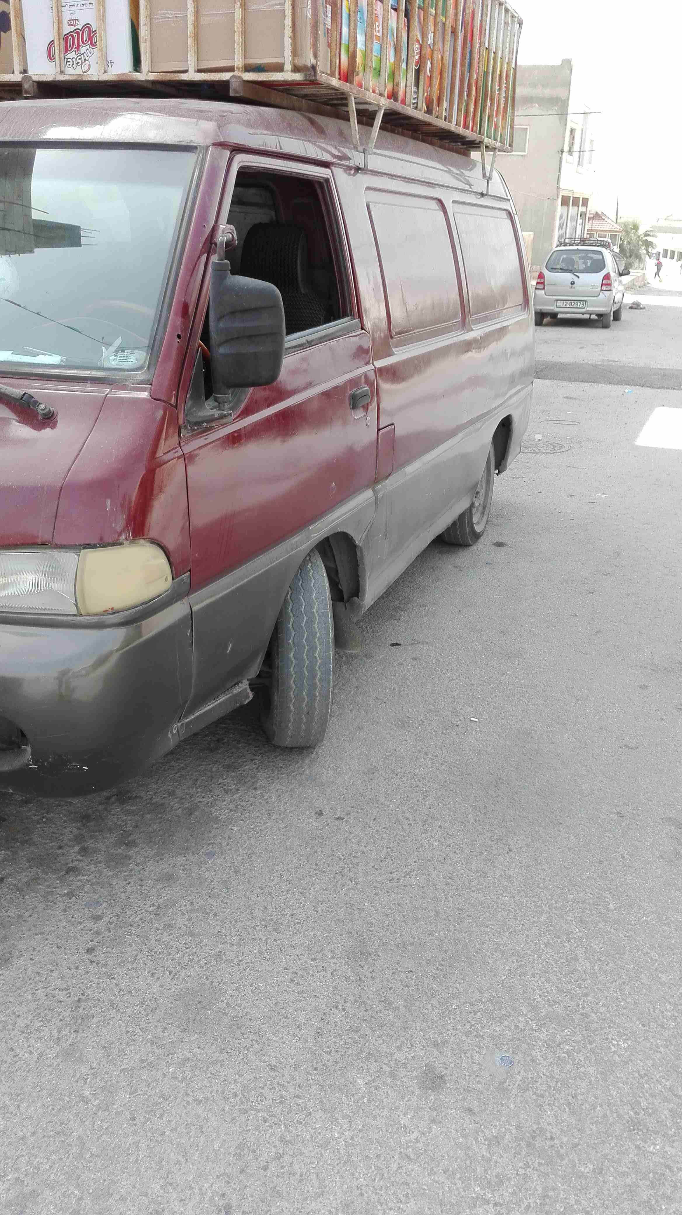 باص h100
لا تنسَ أنك شاهدت هذا الإعلان في عنكبوت
باص h100 موديل 96 خالي قص قلابان و الباص فان...