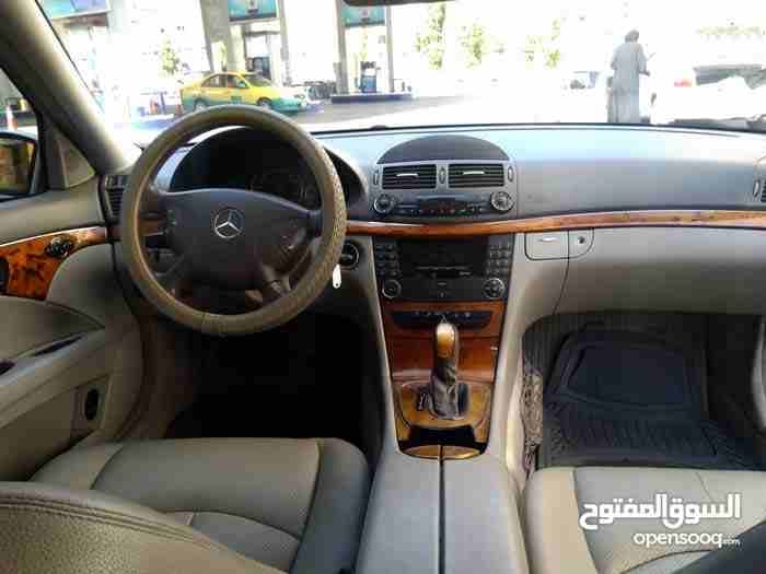 مرسيدس E200 موديل 2003 فل كامل وفحص كامل
لا تنسَ أنك شاهدت هذا الإعلان في عنكبوت
أولا : للجادين...
