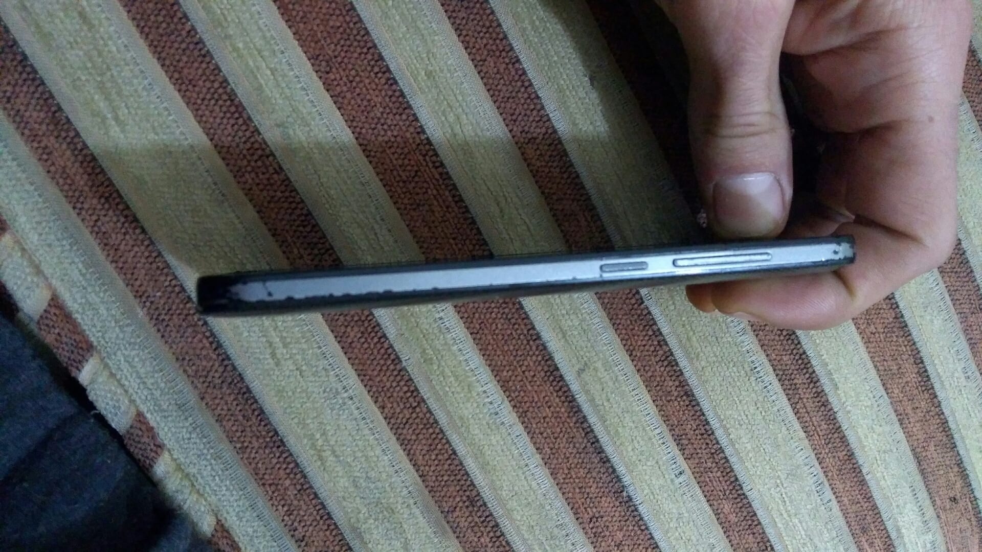 alcatel A3 شريحتين
لا تنسَ أنك شاهدت هذا الإعلان في عنكبوت
جهاز الكاتيل a3 نضيف
شريحتين فورج...