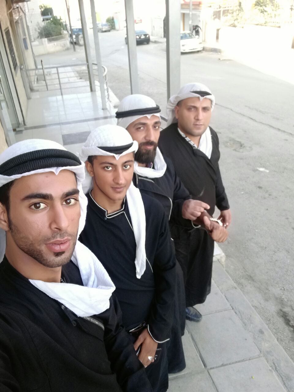 فرقة زفة 0798262121. زفتك عليك وحمامك التركي علينا
لا تنسَ أنك شاهدت هذا الإعلان في عنكبوت
فر...