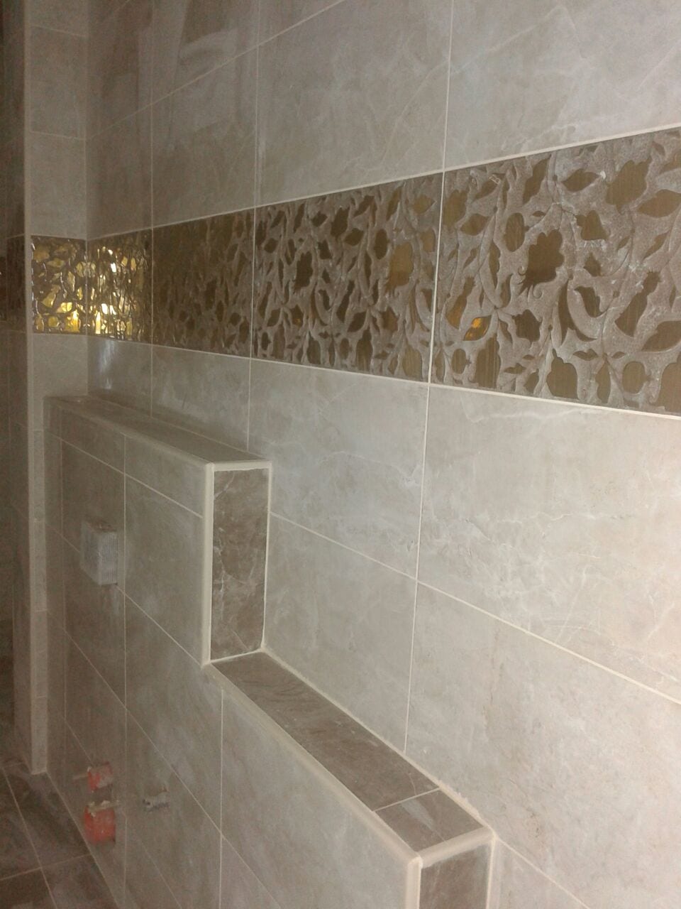 بليط السلط بورسلان وسيراميك ابو جمال 0795142381
لا تنسَ أنك شاهدت هذا الإعلان في عنكبوت
بليط...