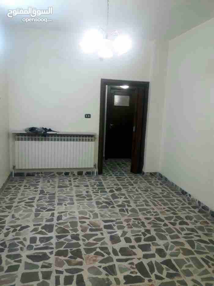 عماره سكنيه مميزه للبيع بسعر مغري جدا" من المالك مباشره
لا تنسَ أنك شاهدت هذا الإعلان في عنكبوت...