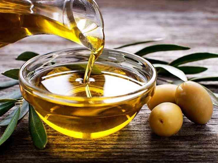 5 تنكات زيت بلدي بعل
لا تنسَ أنك شاهدت هذا الإعلان في عنكبوت
2 من زيت زحوم 3 من زيت الطيبه
ال...