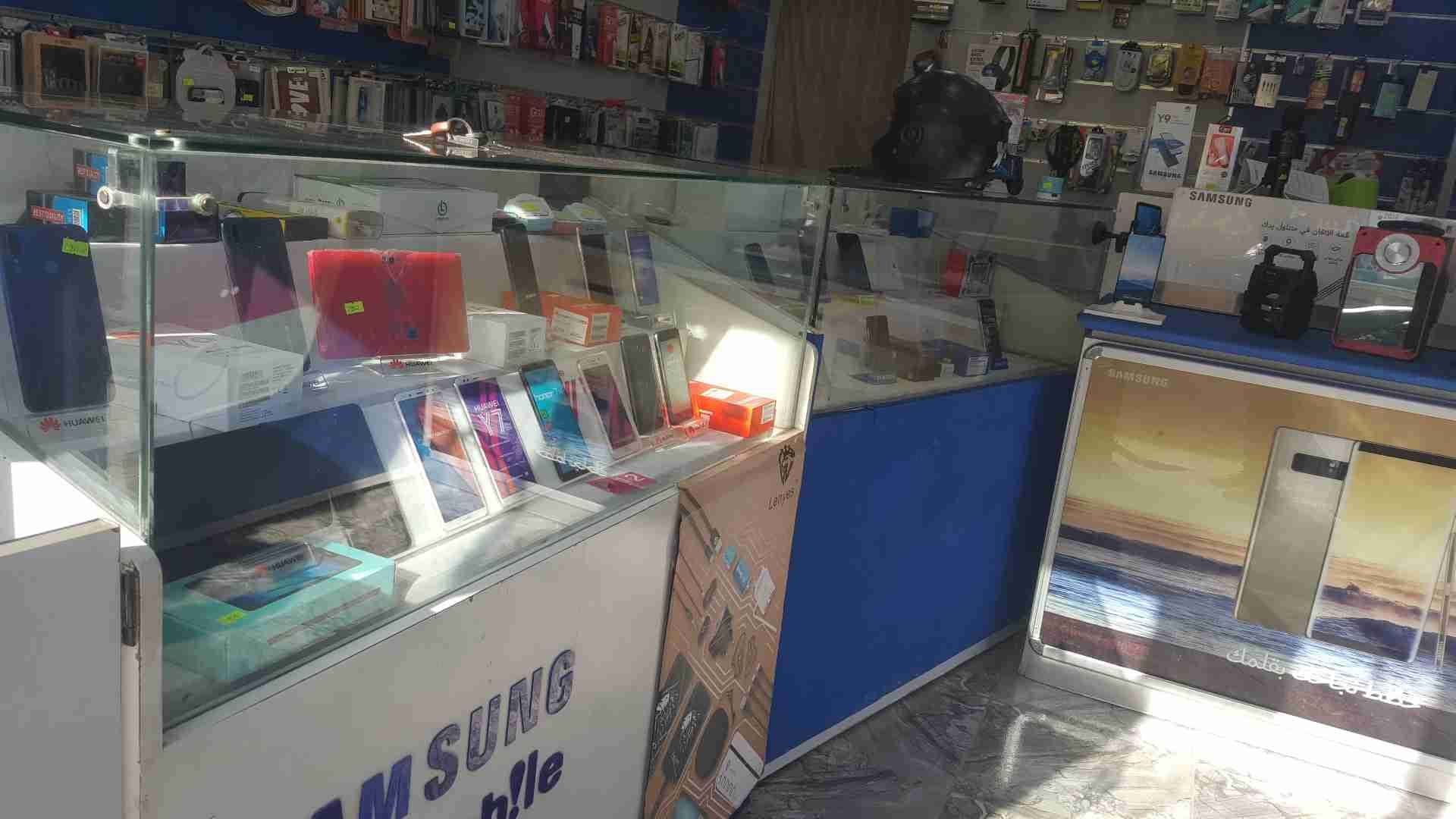 محل خلويات للبيع لعدم التفرغ له
لا تنسَ أنك شاهدت هذا الإعلان في عنكبوت
للاستفسار 0790101315...