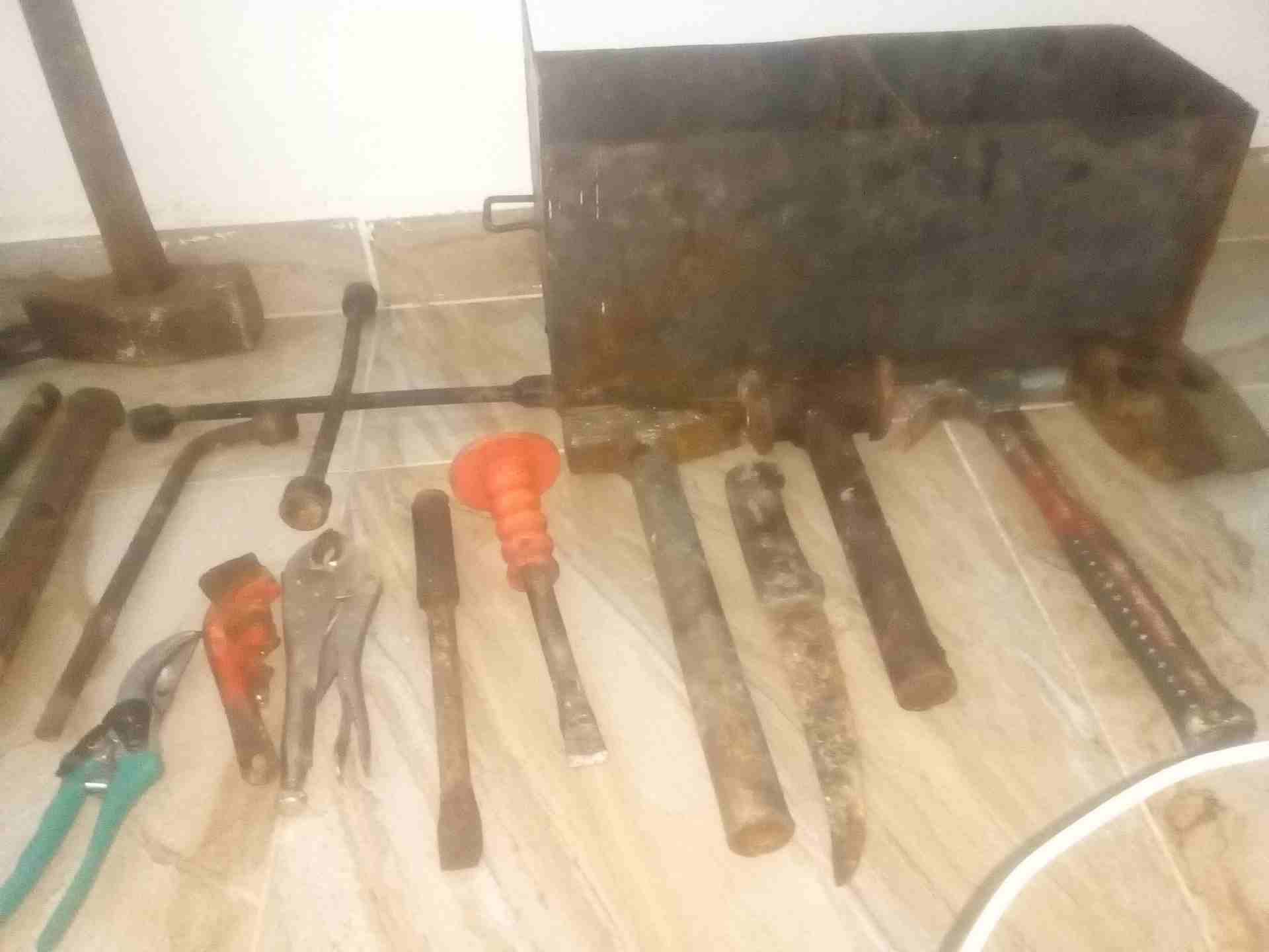 كل الأدوات والمعدات الي بصور للبيع بجمله
لا تنسَ أنك شاهدت هذا الإعلان في عنكبوت
للبيع بسعر الحرق...