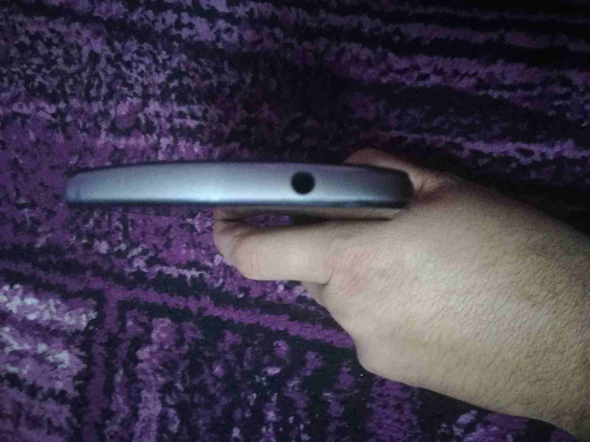 لينوفو A 7010 ذاكرة 32g
لا تنسَ أنك شاهدت هذا الإعلان في عنكبوت
معاه كرتونه فقط
البطاريه م...