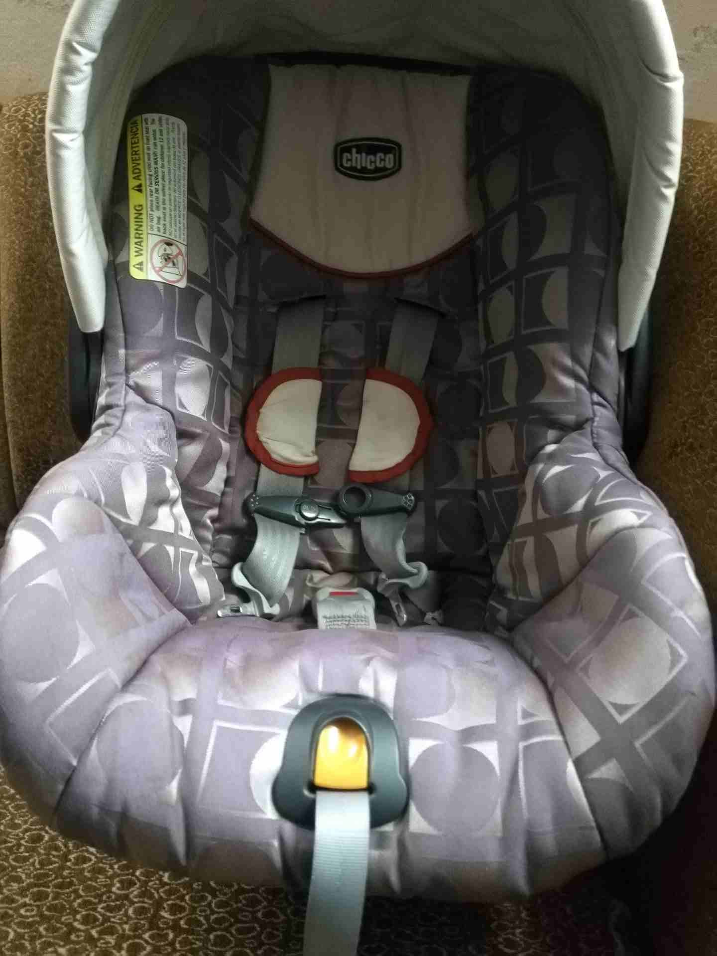 كارسيت ماركة Chicco
لا تنسَ أنك شاهدت هذا الإعلان في عنكبوت
كارسيت ماركة Chicco مستعمل استعمال بس...