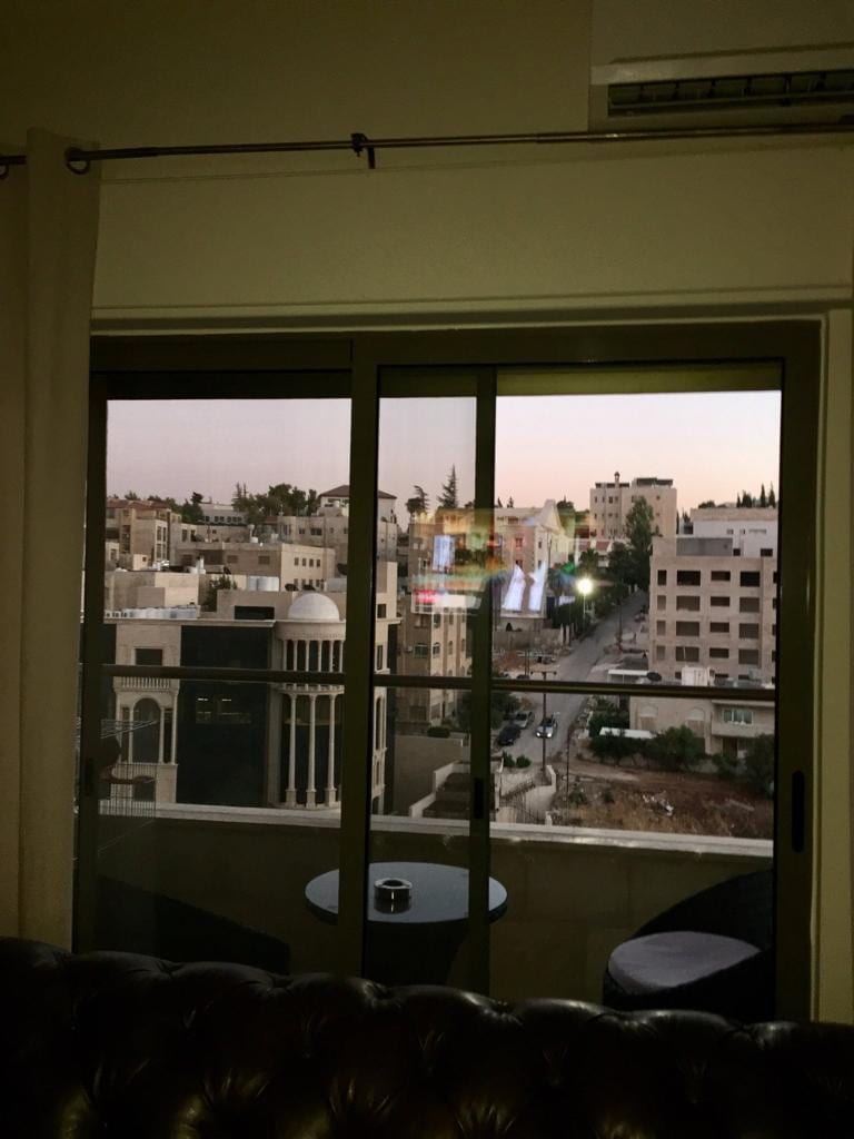 شقة مفروشة مميزة للبيع في الشميساني – وادي صقرة قرب رئاسة الوزراء
لا تنسَ أنك شاهدت هذا الإعلان في عنكبوت...