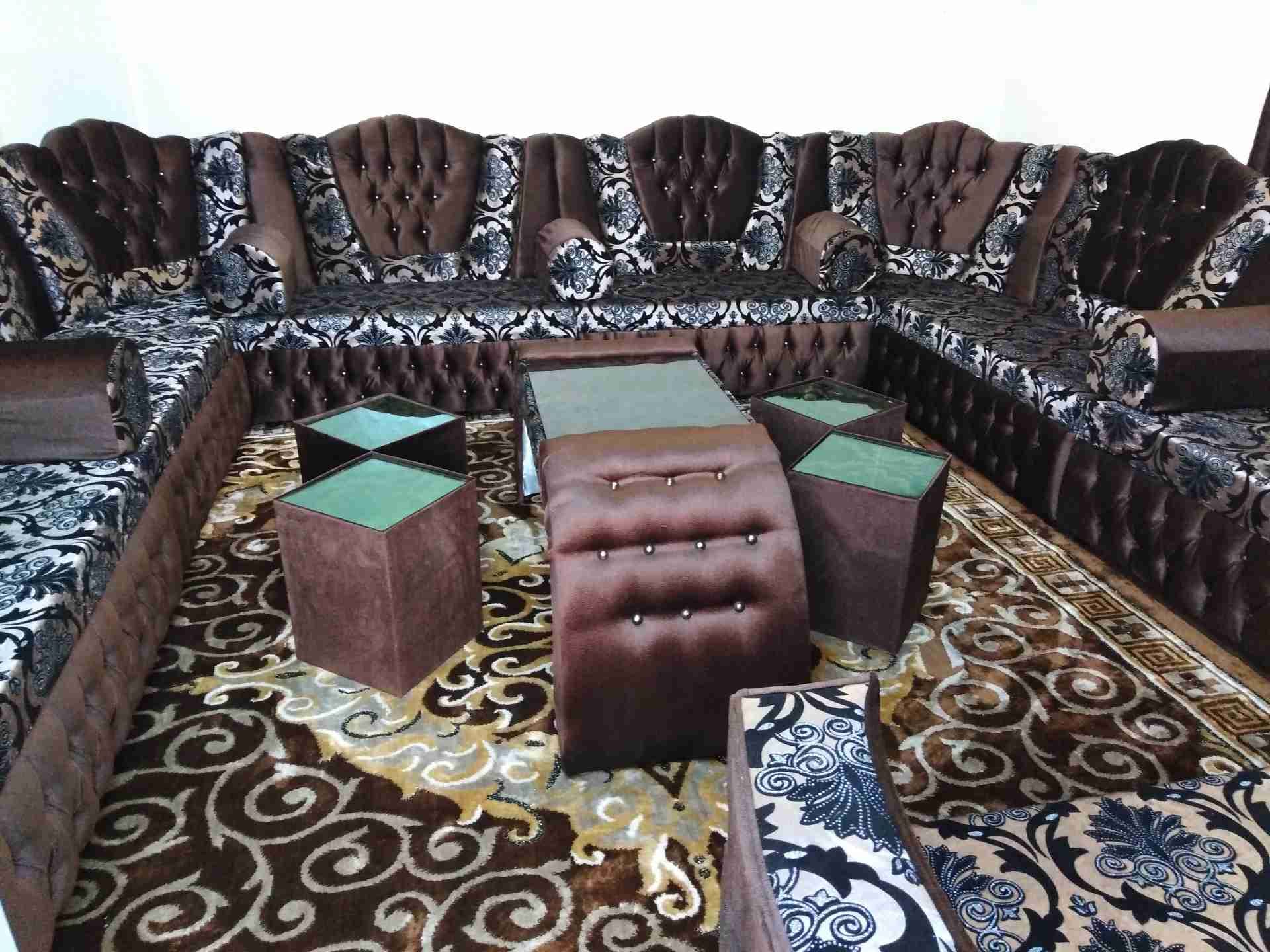 مجلس تفصيل 18 مقعد
لا تنسَ أنك شاهدت هذا الإعلان في عنكبوت
بخاله وكاله...