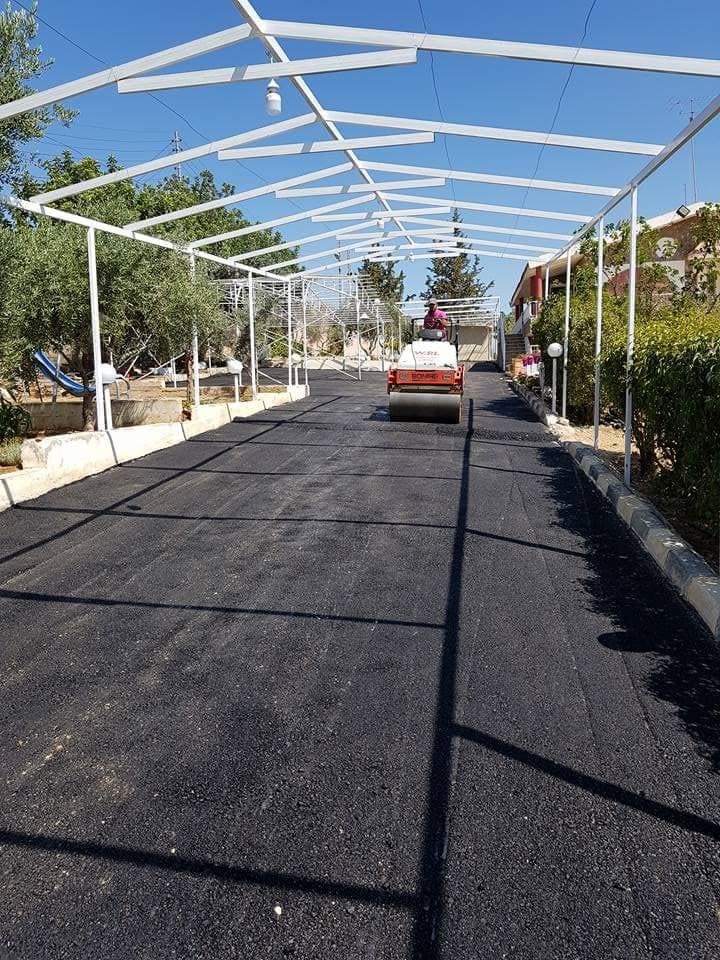 تزفيت ساحات وطرق ومزارع ومدارس وعزل اسطح في جميع انحاء المملكة
لا تنسَ أنك شاهدت هذا الإعلان في عنكبوت...