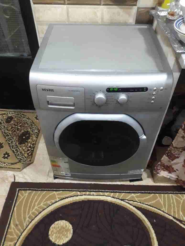 غساله فل اتومتك8كيلو فحص كامل نوع فيستل تركي اصلي لون سلفر اقتصادية شاشه ديجيتال
لا تنسَ أنك شاهدت هذا الإعلان في عنكبوت...