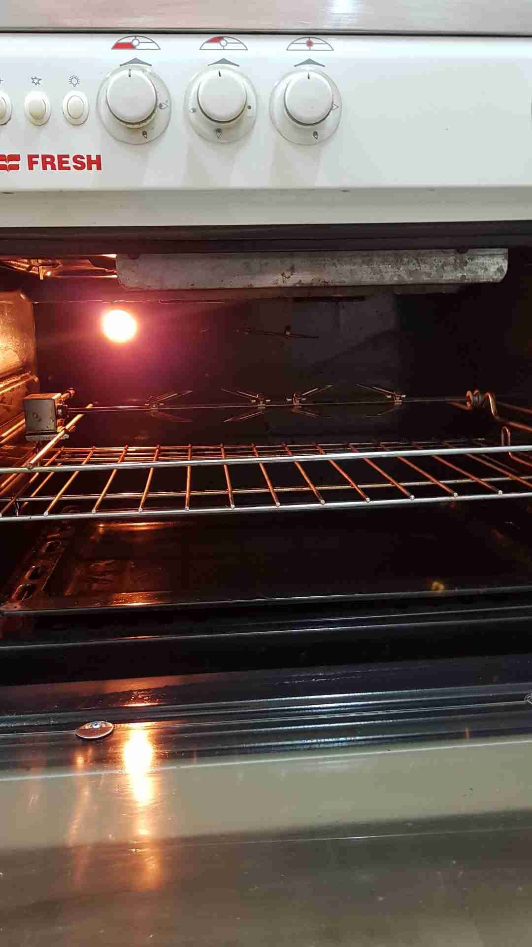 غاز خمس عيون
لا تنسَ أنك شاهدت هذا الإعلان في عنكبوت
غاز نوع فرش مصري خمس عيون وفرن وشعله الك...