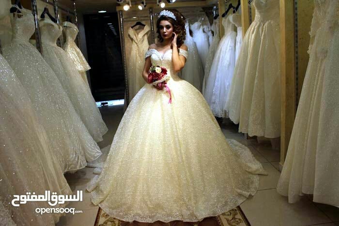 عروض الصالون والبدلات في الزرقاء…
لا تنسَ أنك شاهدت هذا الإعلان في عنكبوت
فساتين كلها...
