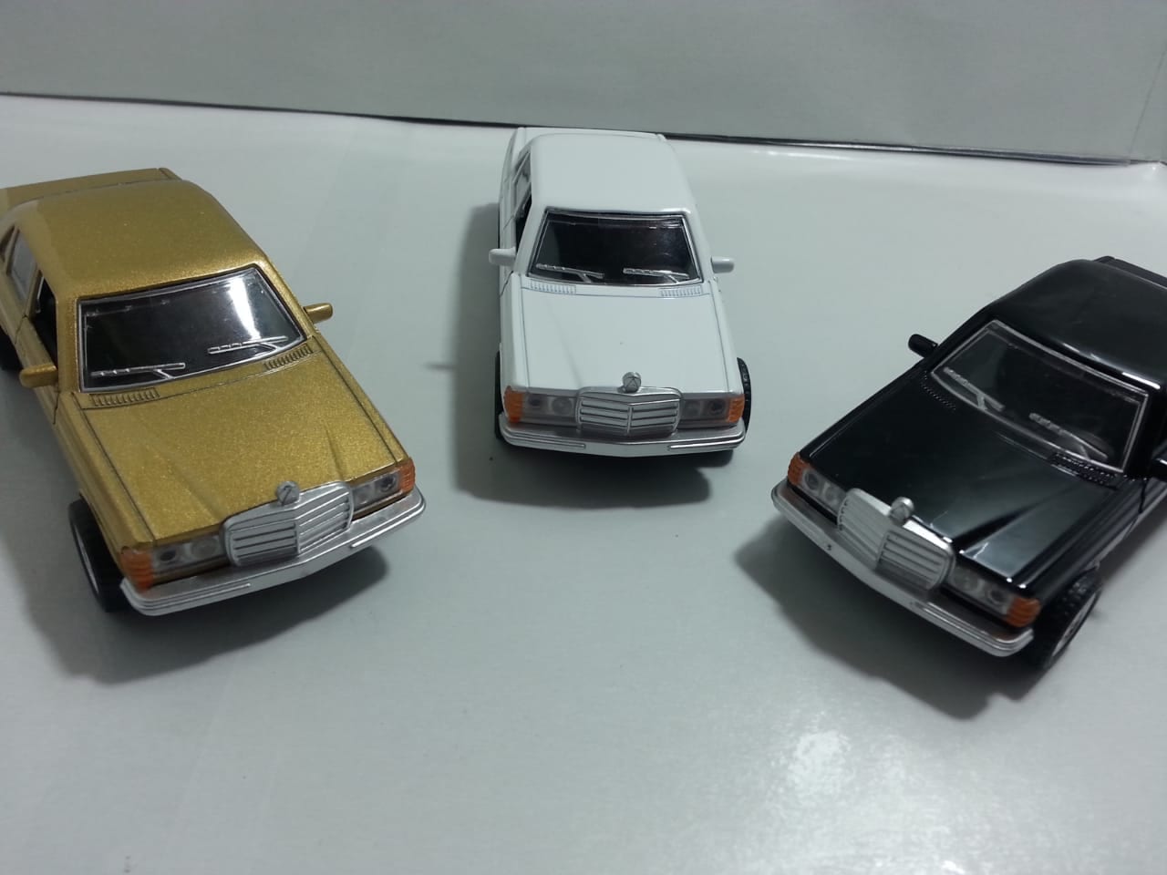 مجسمات مرسيدس لف حديد
لا تنسَ أنك شاهدت هذا الإعلان في عنكبوت
مجسمات مرسيدس لف حديد
طول المج...