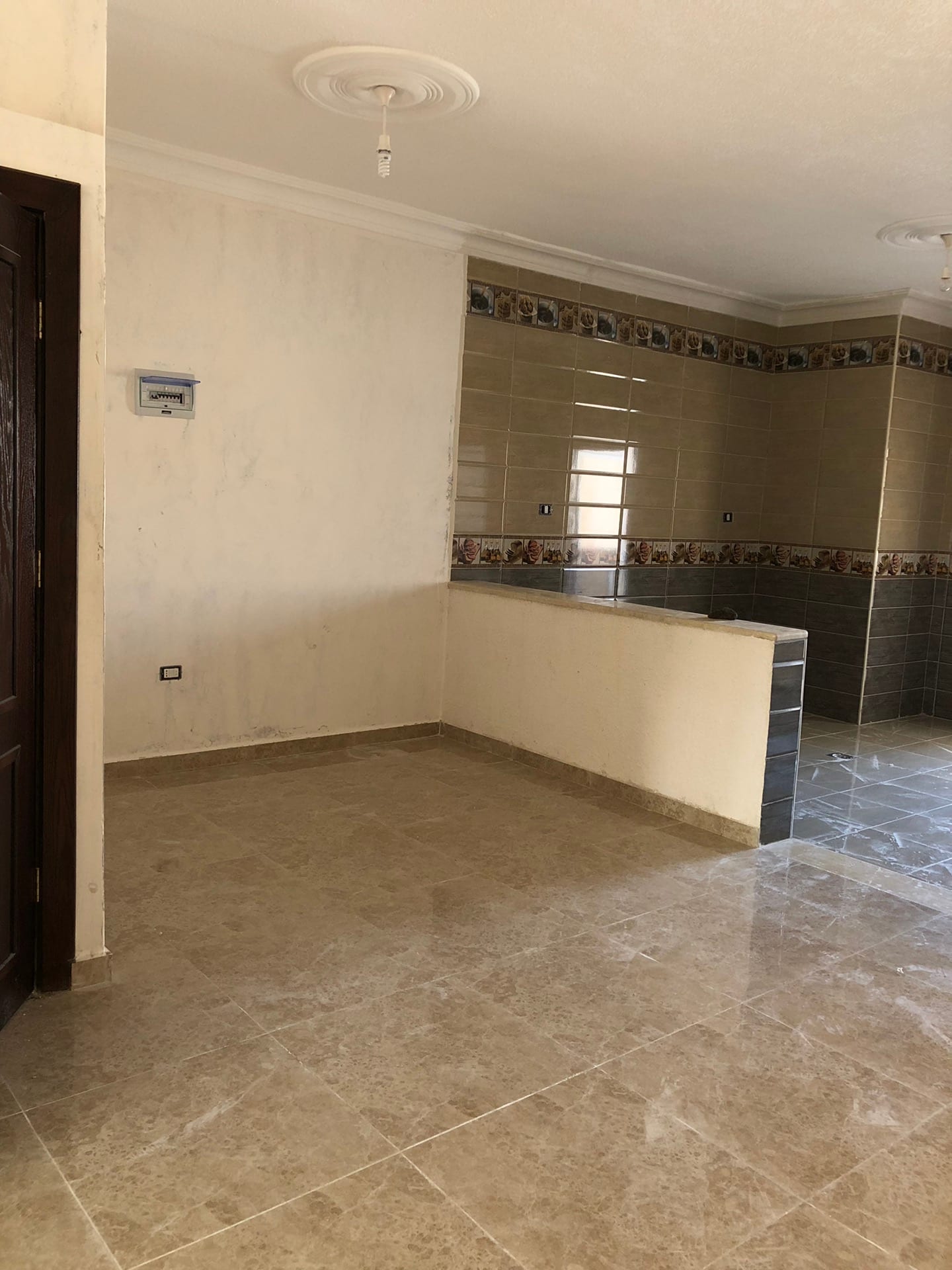 لقطة بداعي السفر شقة للبيع 125 متر في ماركا الشمالية حي الونانات
لا تنسَ أنك شاهدت هذا الإعلان في عنكبوت...