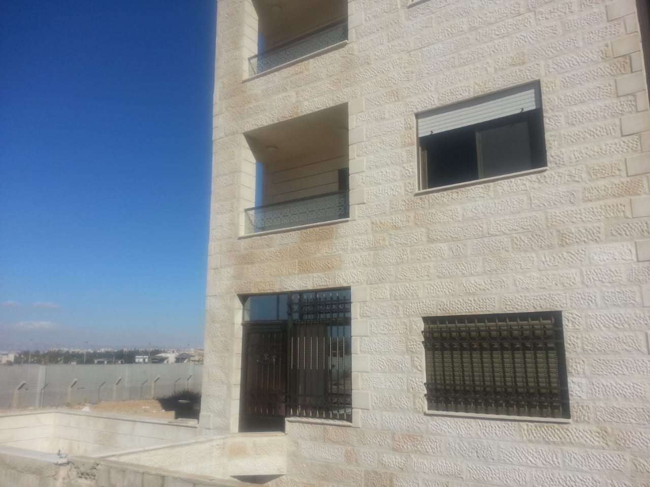 شقق للايجار
لا تنسَ أنك شاهدت هذا الإعلان في عنكبوت
يوجد شقق عدد 2
شقة ارضيه وطابق اول مع مصع...