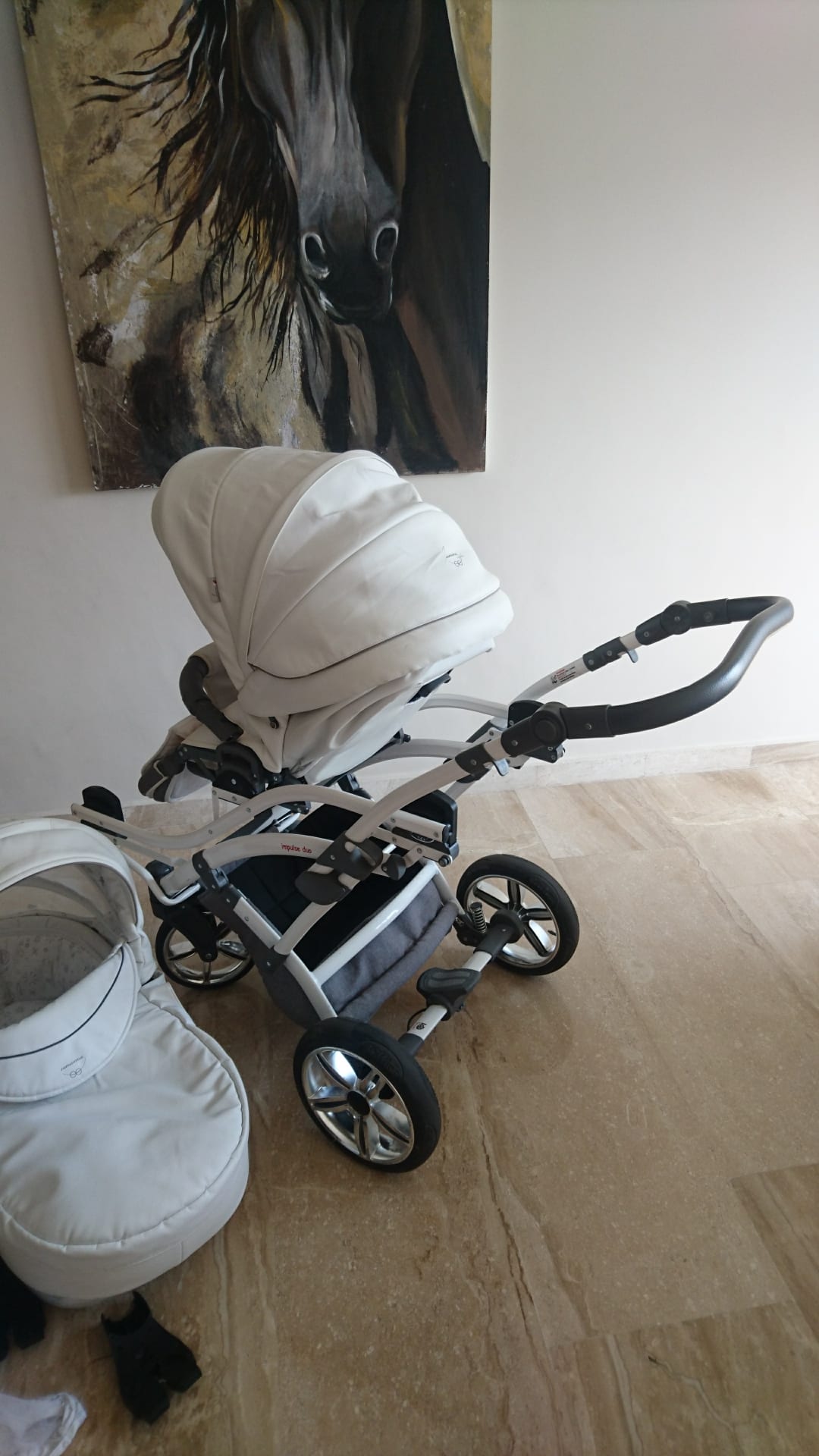 junama Stroller 2015 made in Poland excellent condition
لا تنسَ أنك شاهدت هذا الإعلان في عنكبوت...