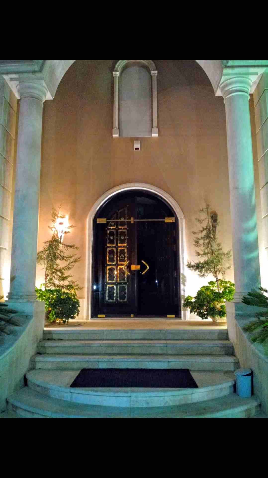 فيلا فخمة للإيجار في عبدون
لا تنسَ أنك شاهدت هذا الإعلان في عنكبوت
5 Bedroom prime location vill...