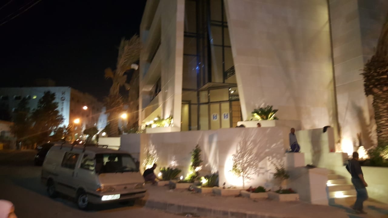 عيادات طبية جديدة للايجار من المالك
لا تنسَ أنك شاهدت هذا الإعلان في عنكبوت
عيادات طبية جديدة...