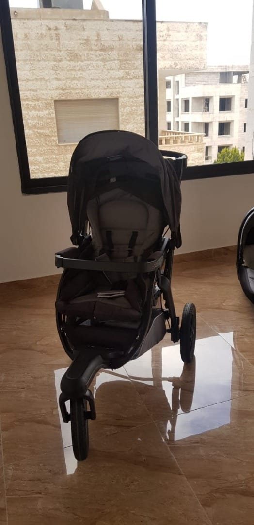 Chicco Stroller & Coat Black
لا تنسَ أنك شاهدت هذا الإعلان في عنكبوت
Chicco Black Strolle...