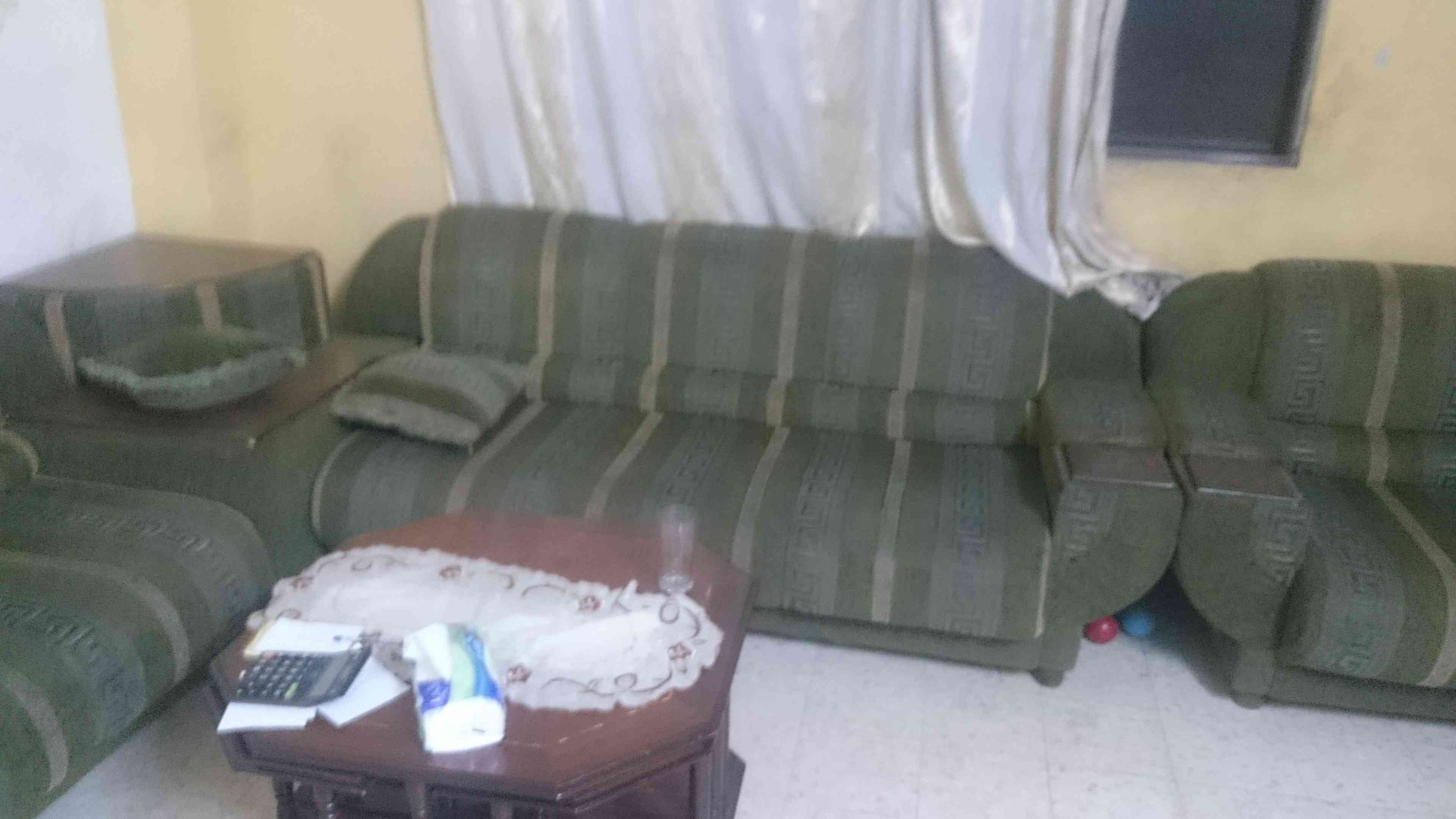 طقم كنب للبيع
لا تنسَ أنك شاهدت هذا الإعلان في عنكبوت
طقم كنب للبيع 9 مقاعد بحاله جيده بدون ا...