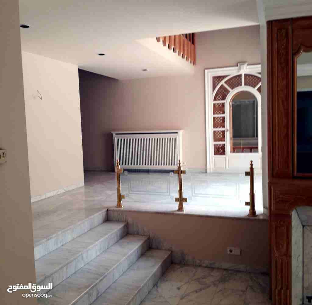 عبدون فيلا مستقله خلف الارثدوكسي
لا تنسَ أنك شاهدت هذا الإعلان في عنكبوت
يمكنكم مشاهدة المزيد من...