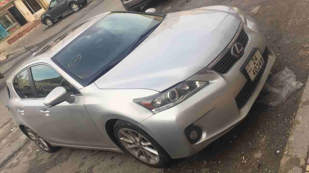 لكزس CT200 حرة جديد 2013
لا تنسَ أنك شاهدت هذا الإعلان في عنكبوت
LEXUS CT200h 2013 لون سلفر شكل...