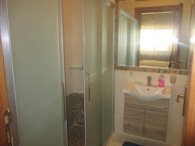 apartment for rent - Amman
لا تنسَ أنك شاهدت هذا الإعلان في عنكبوت
Luxurious furnisher فرش فخ...