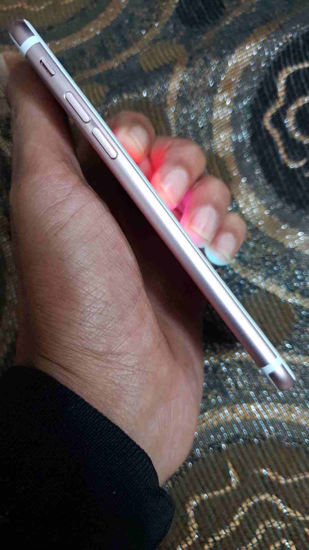 ايفون 6s ولا نقره 16 فحص اصلي
لا تنسَ أنك شاهدت هذا الإعلان في عنكبوت
الجهاز معاه شاحنه الاصلي وس...