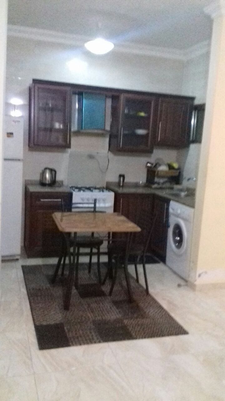 استديو مفروش لليجار في ضاحيه الرشيد (يومي /اسبوعي ) من المالك مباشره
لا تنسَ أنك شاهدت هذا الإعلان في عنكبوت...