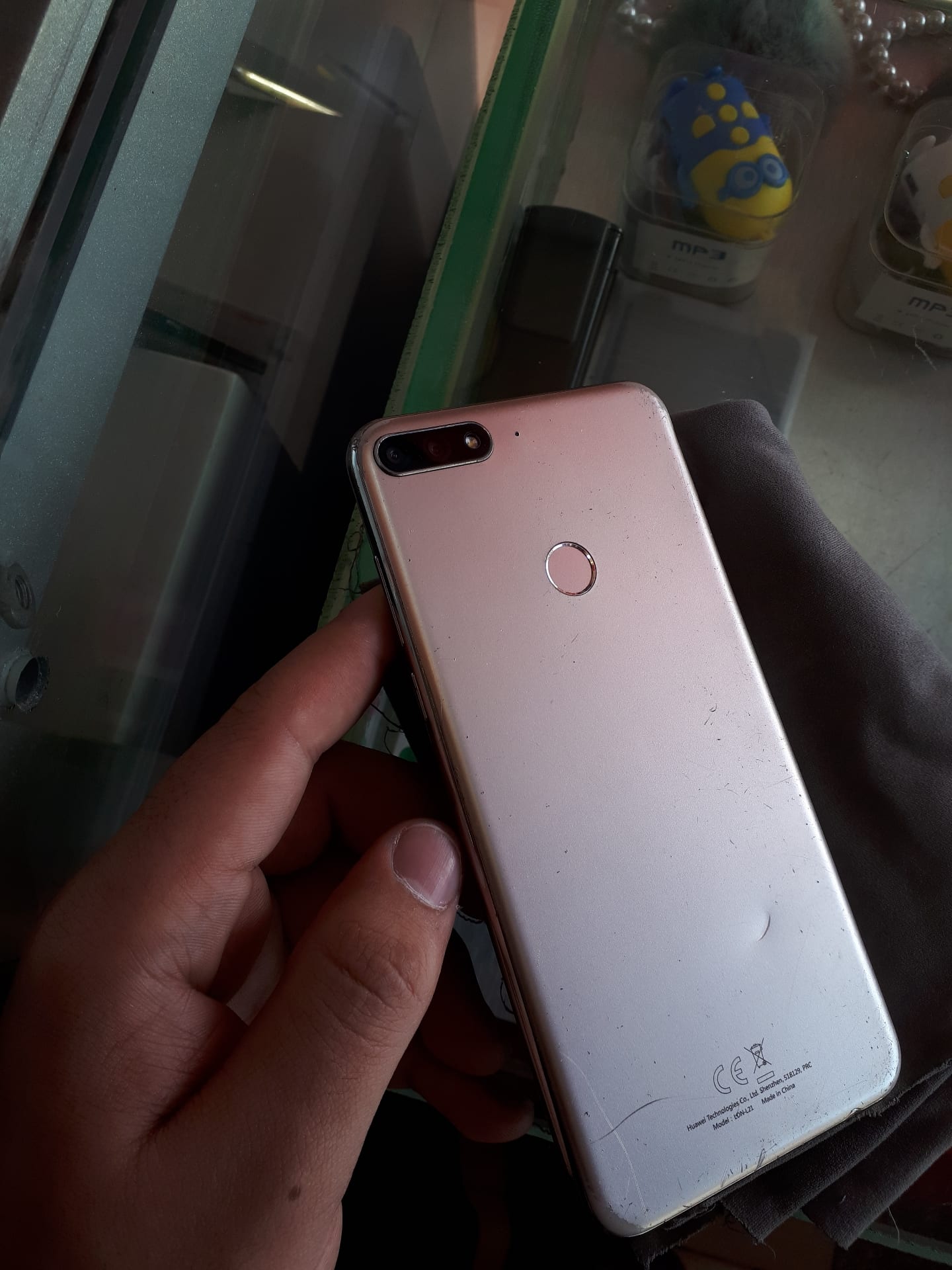 هواوي Y7 prime 2018
لا تنسَ أنك شاهدت هذا الإعلان في عنكبوت
جهاز هواوي y7 2018 وكالة لون ذهبي...