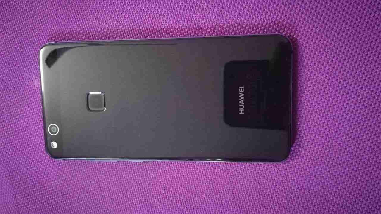 هواوي p 10 Lite .. لون اسود
لا تنسَ أنك شاهدت هذا الإعلان في عنكبوت
معاه كرتونه وشاح...