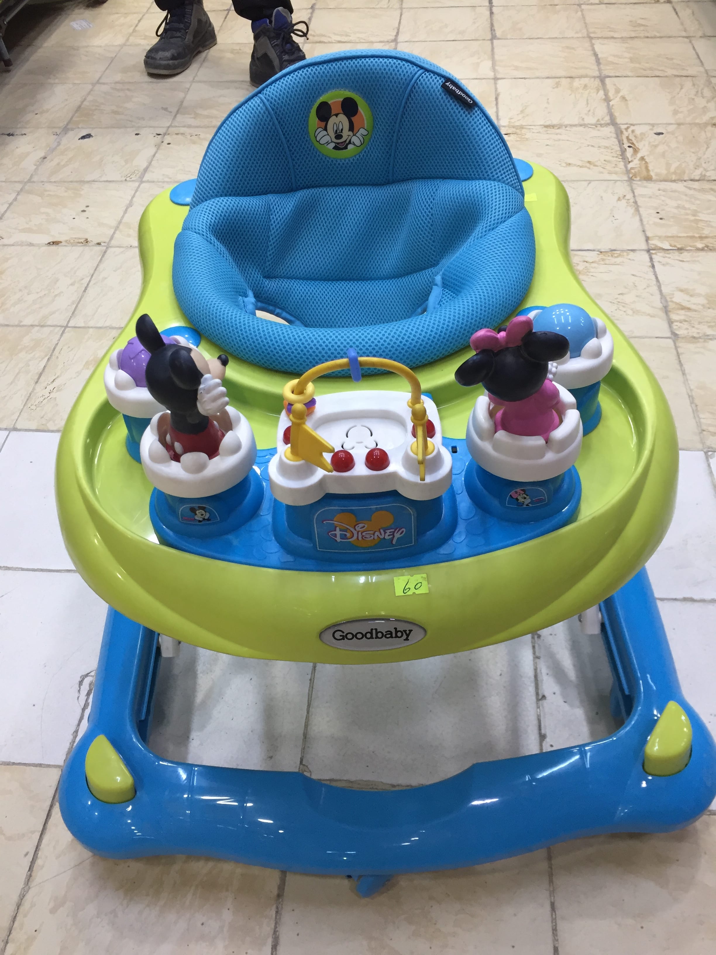 عربايات تعليم مشي ماركات عالميه باقل الاسعار يوجد خدمه توصيل 0796316653
لا تنسَ أنك شاهدت هذا الإعلان في عنكبوت...