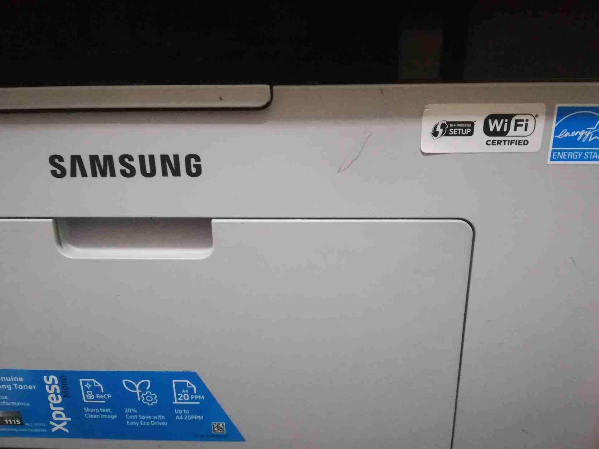 طابعة 5in1 sumsung Xpress M2070FWifi
لا تنسَ أنك شاهدت هذا الإعلان في عنكبوت
طابعة 5in1 قوية وعمل...