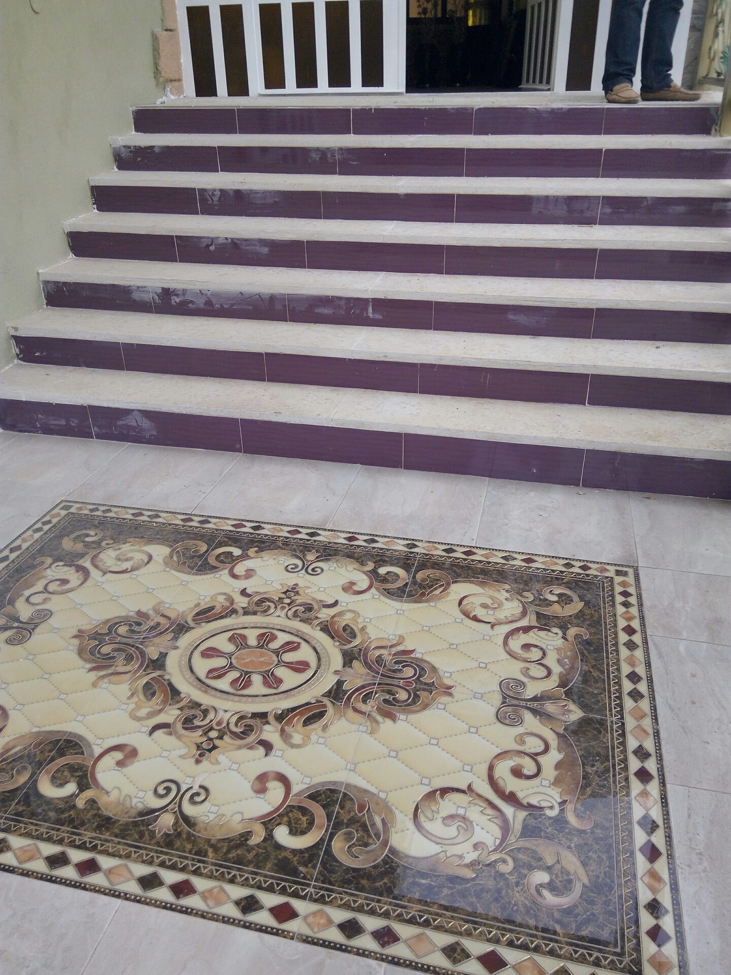 بليط السلط بورسلان وسيراميك ابو جمال 0795142381
لا تنسَ أنك شاهدت هذا الإعلان في عنكبوت
بليط...