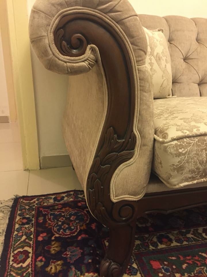 طقم ضيوف خشب حفر بحالة ممتازة
لا تنسَ أنك شاهدت هذا الإعلان في عنكبوت
طقم ضيوف فاخر...