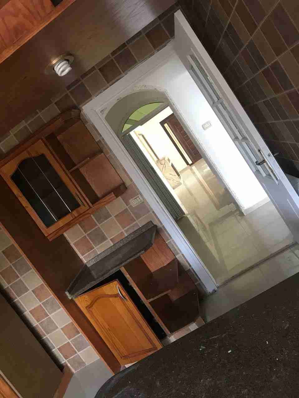 شقه في الجاردنز بحالة ممتازة 178 متر طابق ارضي
لا تنسَ أنك شاهدت هذا الإعلان في عنكبوت
منزل ف...