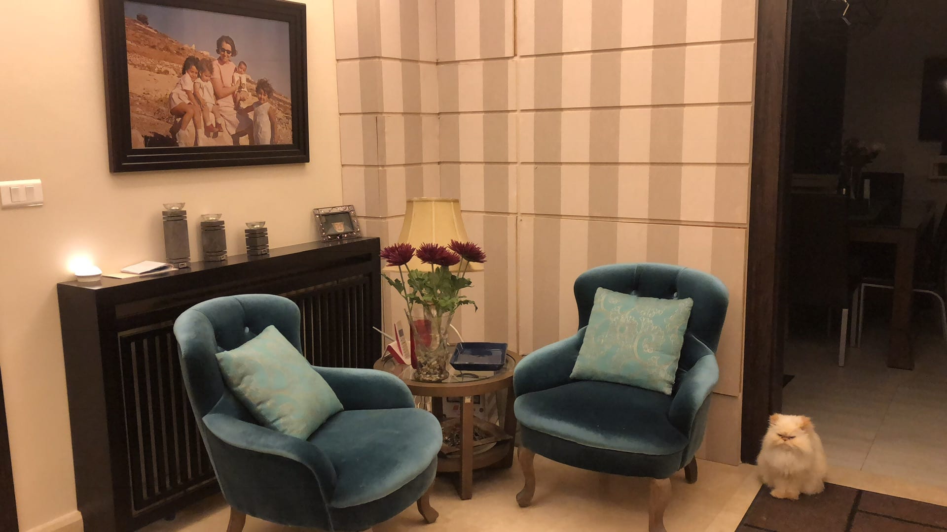 Leasing a villa in Shmeisani. Mohd Al-Bashir Street house number 25 - unfurnished
لا تنسَ أنك شاهدت هذا الإعلان في عنكبوت...