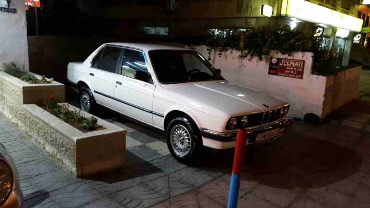 BMW 320 للبيع
لا تنسَ أنك شاهدت هذا الإعلان في عنكبوت
السيارة بحالة
دهان الوكالة -فل كامل ما عدا...